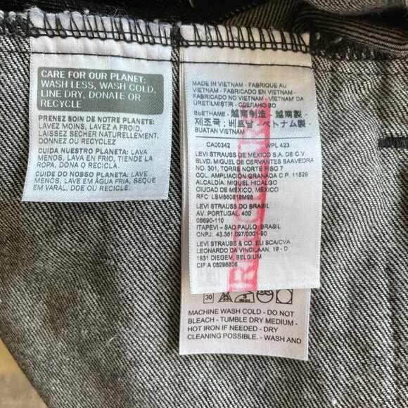 Levi's Black Denim Button Down Jacket Sz Medium NWT - Picture 6 of 6